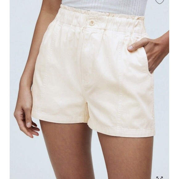Madewell Pull-On Paperbag Shorts Cream Ivory Elastic Waist Sz 32 Large Bermuda - Picture 1 of 8